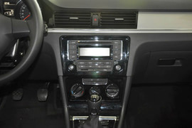2014款大众宝来1.6L手动舒适型
