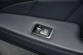 2015款奔驰CLS260