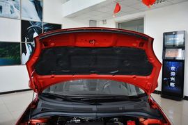 2014款铃木雨燕1.3L手动标准型