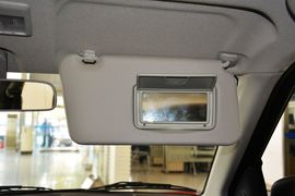 2014款铃木雨燕1.3L手动标准型