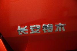 2014款铃木雨燕1.3L手动标准型
