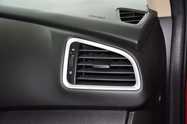 2014款铃木锋驭1.6L