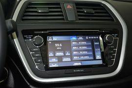 2014款铃木锋驭1.6L