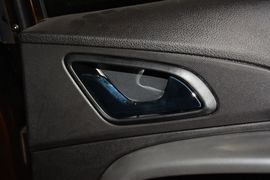 2015款奇瑞瑞虎5