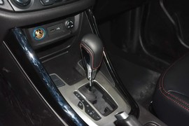 2015款奇瑞瑞虎5