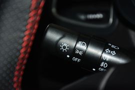 2015款奇瑞瑞虎5