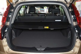 2015款吉利GX7运动版2.0L自动尊享型