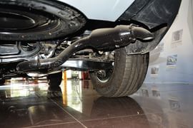 2015款吉利GX7运动版2.0L自动尊享型