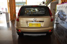 2015款吉利GX7运动版2.0L自动尊享型