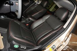 2015款吉利GX7运动版2.0L自动尊享型