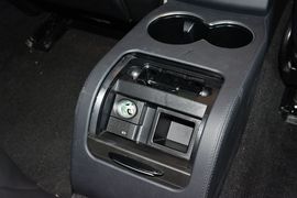2015款奔驰E180L
