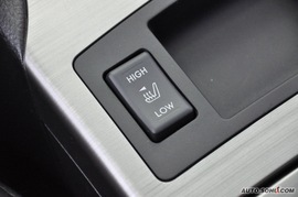2010款斯巴鲁力狮2.0豪华型