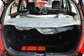 2014款铃木雨燕1.5L自动时尚型