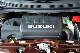 2014款铃木雨燕1.5L自动时尚型