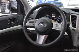 2010款斯巴鲁力狮2.0豪华型