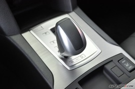 2010款斯巴鲁力狮2.0豪华型