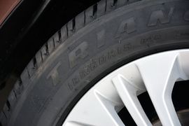 2014款铃木雨燕1.5L自动时尚型