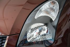 2014款铃木雨燕1.5L自动时尚型