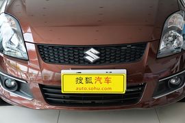 2014款铃木雨燕1.5L自动时尚型