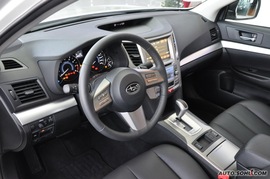 2010款斯巴鲁力狮2.0豪华型