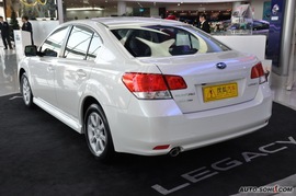 2010款斯巴鲁力狮2.0豪华型