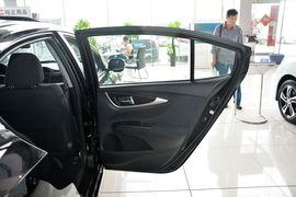 2015款本田凌派1.8L自动超配限量版