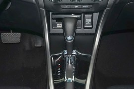2015款本田凌派1.8L自动超配限量版