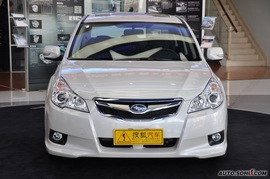 2010款斯巴鲁力狮2.0豪华型
