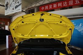 2015款斯柯达晶锐1.6L自动运动版