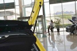 2015款斯柯达晶锐1.6L自动运动版