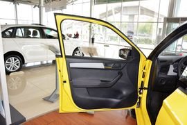 2015款斯柯达晶锐1.6L自动运动版