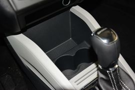 2015款斯柯达晶锐1.6L自动运动版