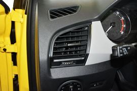 2015款斯柯达晶锐1.6L自动运动版