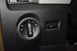 2015款斯柯达晶锐1.6L自动运动版