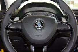 2015款斯柯达晶锐1.6L自动运动版