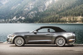2015款福特Mustang