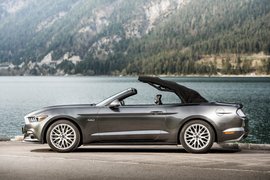 2015款福特Mustang