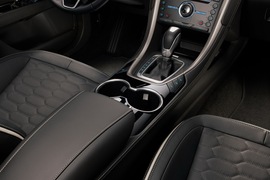 2016款福特蒙迪欧Vignale