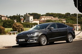 2016款福特蒙迪欧Vignale