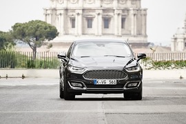 2016款福特蒙迪欧Vignale