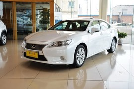 2014款雷克萨斯ES250舒适版