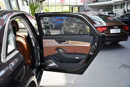 2014款奥迪A8L