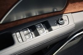 2014款奥迪A8L