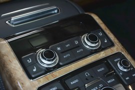 2014款奥迪A8L