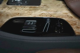 2014款奥迪A8L