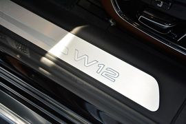 2014款奥迪A8L