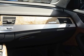 2014款奥迪A8L