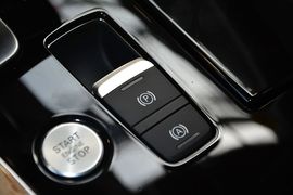 2014款奥迪A8L