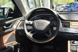 2014款奥迪A8L
