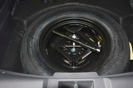 2014款Jeep指南者2.4L四驱舒适版